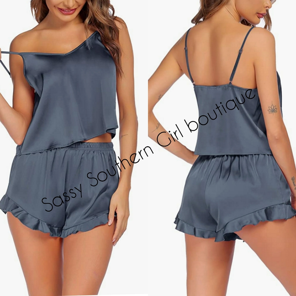 ⭐🆕 Flirty grey silky ruffle short pj set